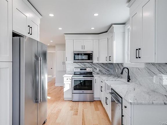 5th image of 4 Riverside Avenue