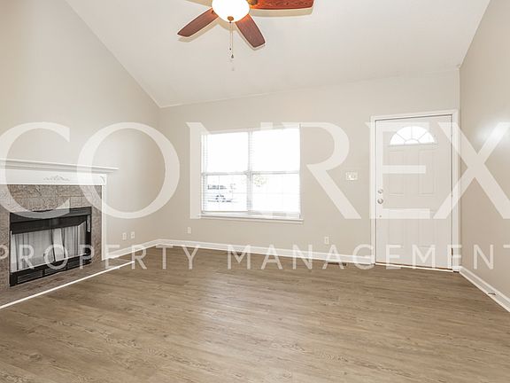 3rd image of 1290 Meredith Way