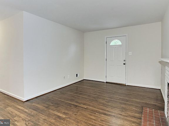 3rd image of 2021 Edgar Ct