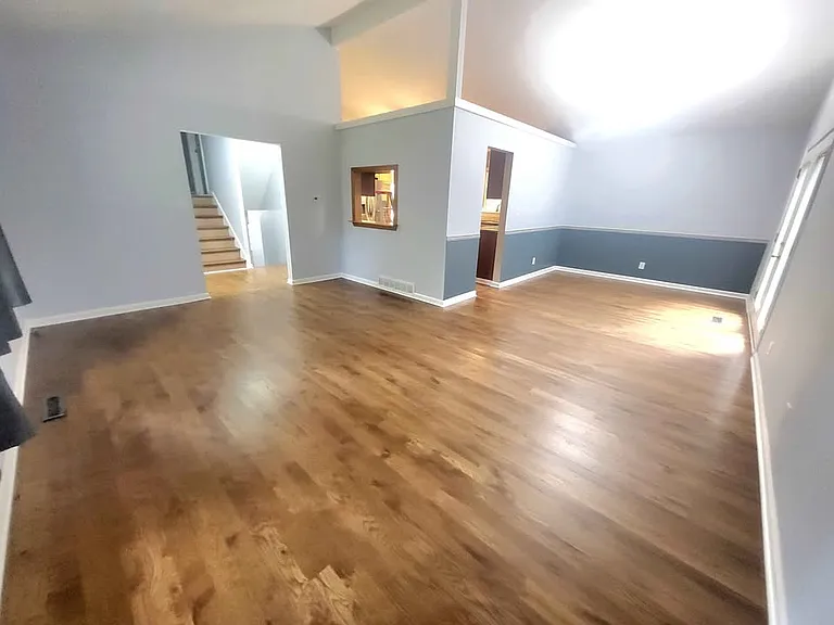825 Jonathan Ln — Photo 20