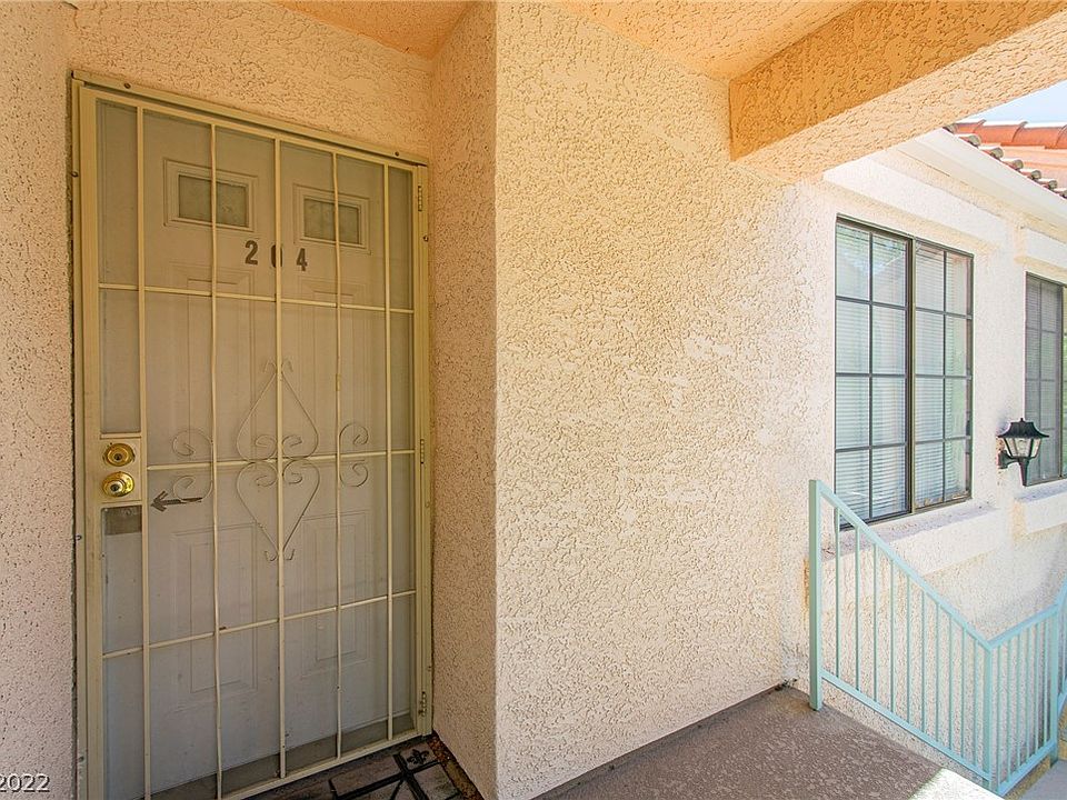 1st image of 4823 S Torrey Pines Dr Unit 204
