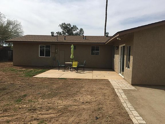 4th image of 3730 E Paradise Ln