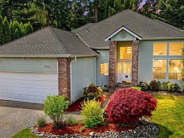 609 108th Place SE, Everett, WA 98208
