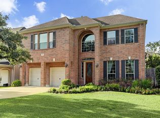 824 Jaquet Dr, Bellaire, TX 77401