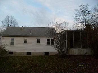 3rd image of 122 Harvard Ave