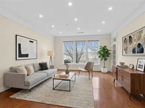 273 12th St NE Unit 210, Atlanta, GA 30309