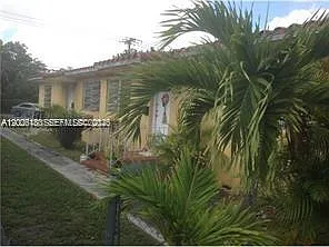 El Portal Sec 2 — Photo 3