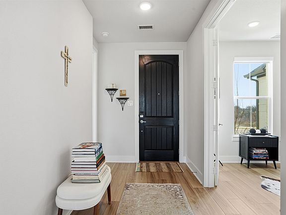 5th image of 4111 Olmsted Dr