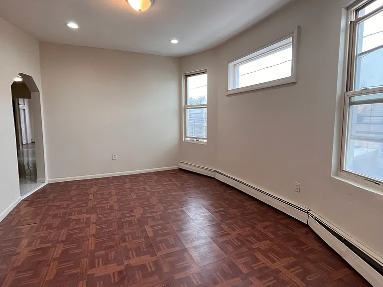 59 Warner Ave #2 — Photo 5
