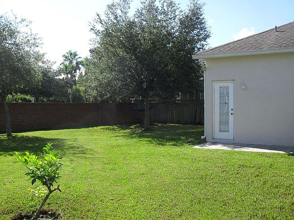 4th image of 16363 Ashington Park Dr