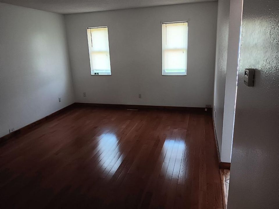 1st image of 19 Fox Meadow Ln APT A
