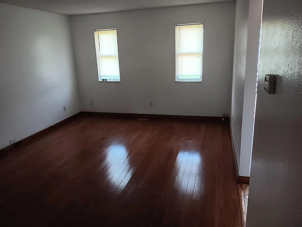 19 Fox Meadow Ln APT A photo 1