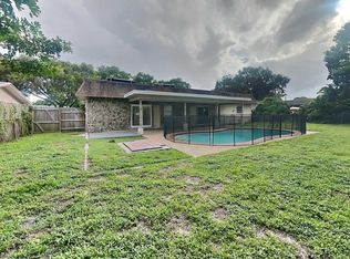 7520 NW 13th Ct, Plantation, FL 33313