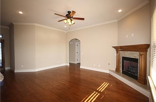 3rd image of 1207 SW Starry Sky Blvd