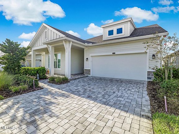 2nd image of 10928 AVENTURA Drive
