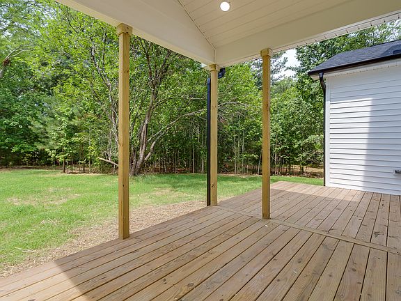 4th image of 514 E Juniper Ave