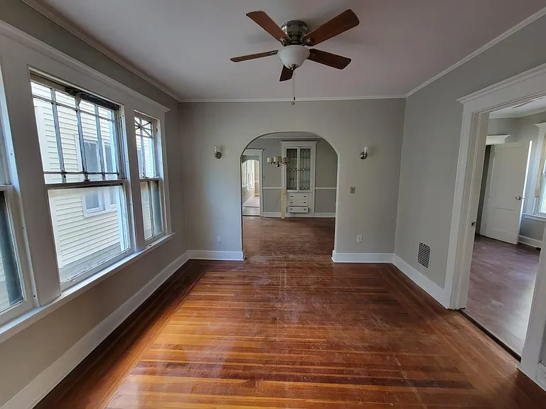 504 Winthrop Ave #2 — Photo 3