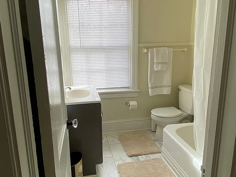 2100 Saint Marys St — Photo 14