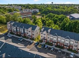 8270 Knight Station Way, Manassas, VA 20110