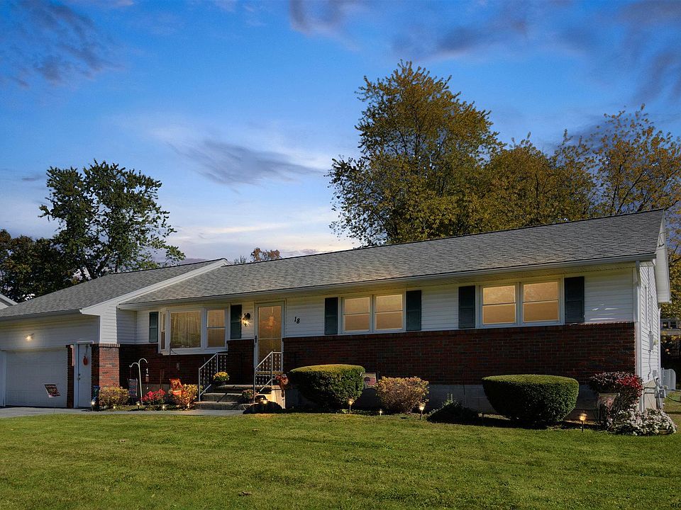 1st image of 18 Montclair Dr