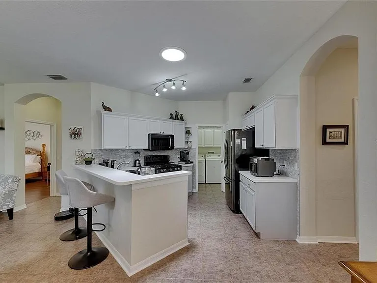 2068 Sifield Greens Way — Photo 11