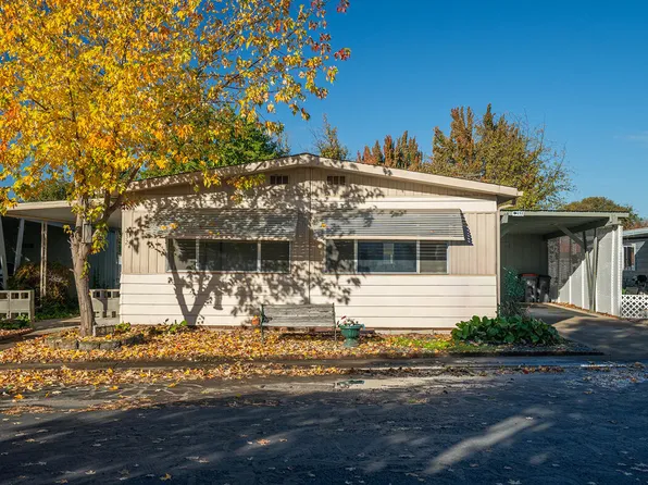 2252 Table Rock Rd Space 232, Medford, OR 97501