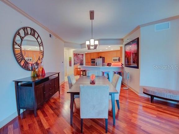 4th image of 2305 Edgewater Dr #150