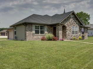 1968 North Pkwy, Strafford, MO 65757