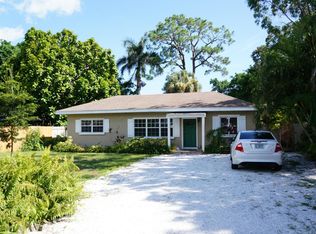 3234 Lexington St, Sarasota, FL 34231