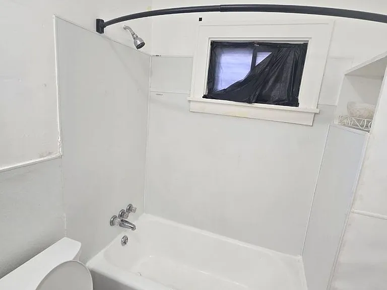 13205 Horner Ave — Photo 2