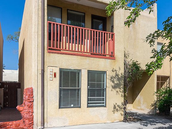 2nd image of 2827 Estrella Brillante St NW