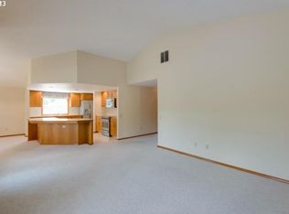 2140 NE 158th Pl, Portland, OR 97230