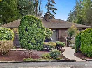 4209 SW 104th St, Seattle, WA 98146