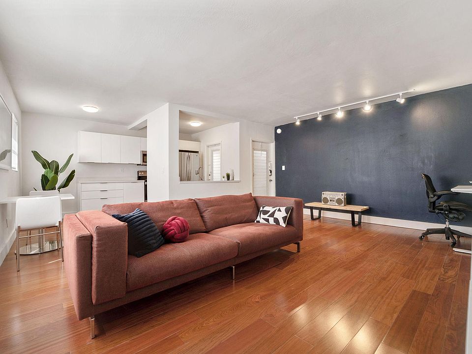 1st image of 220 Meridian Ave APT 6