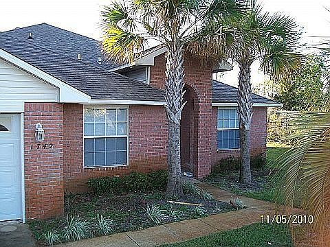 1st image of 1742 Sound Hammock Dr