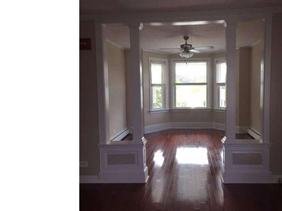 3rd image of 123 S Saint Peter St