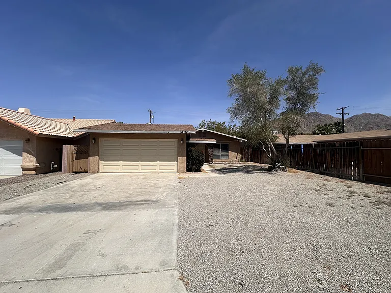 52174 Avenida Villa — Photo 1