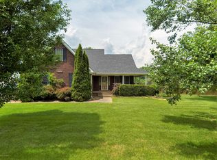 13802 Medora Rd, Louisville, KY 40272