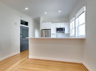 842 Greenwich St #1, San Francisco, CA 94133