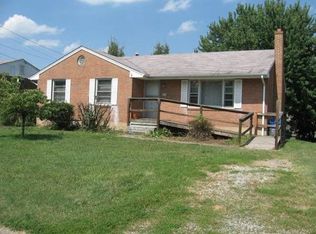 514 E Augusta Ave, Vinton, VA 24179
