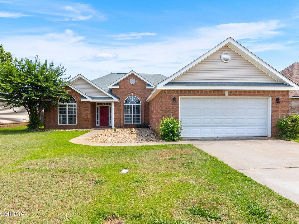 1st image of 125 Emberly Ln