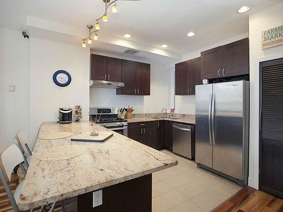 4th image of 36 W 128th St APT 2