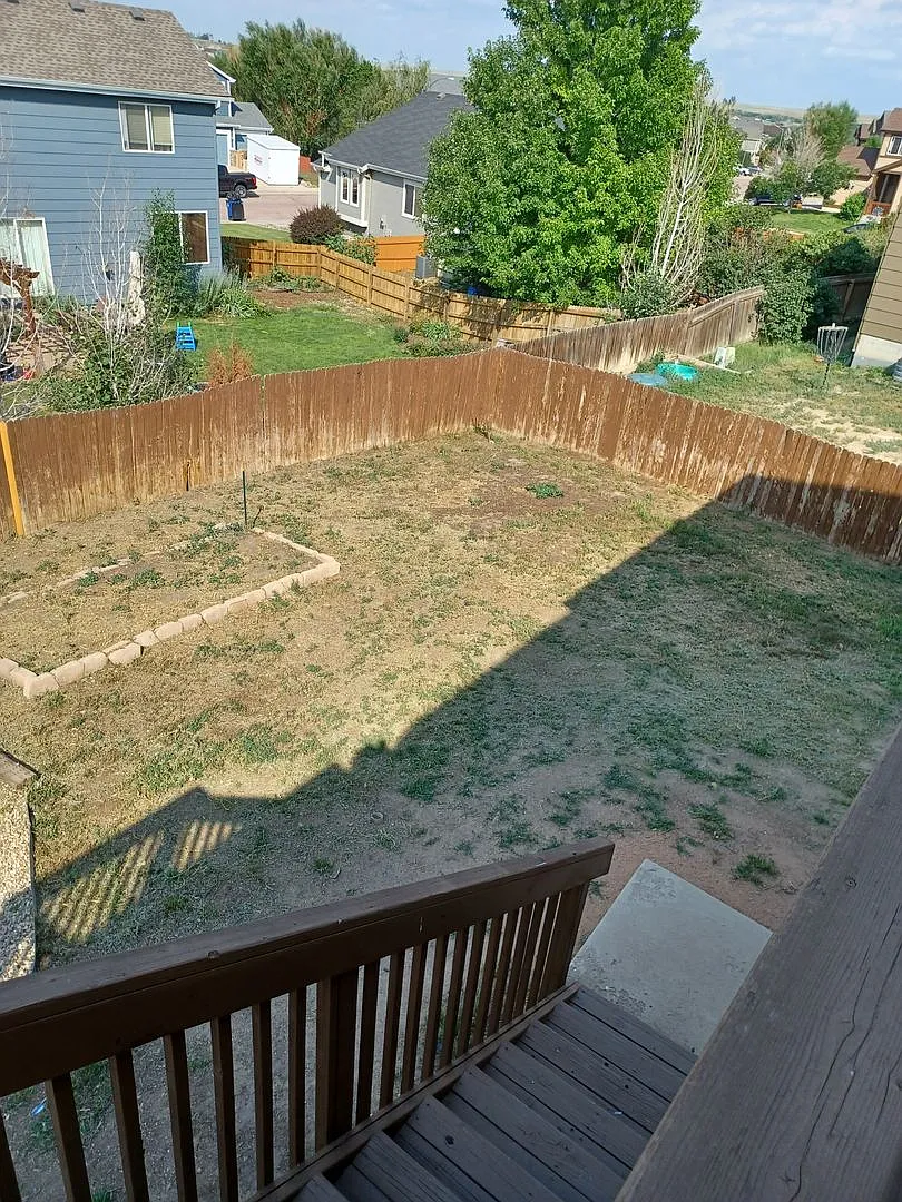 Fantastic, updated- 4 bedroom near base! — Photo 4