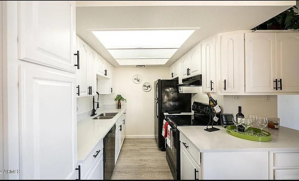 1st image of 3030 E Clarendon Ave Unit 24
