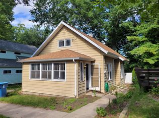 410 Prairie Ave, Kalamazoo, MI 49006