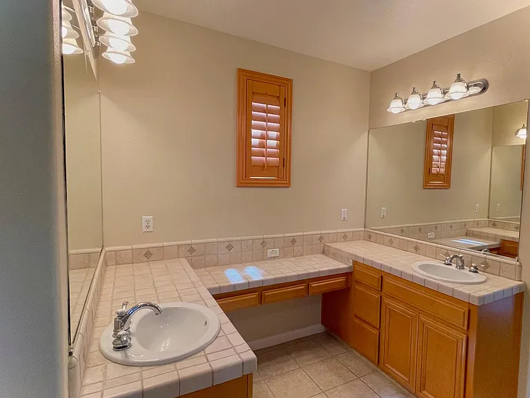 1456 Asterbell Dr — Photo 21