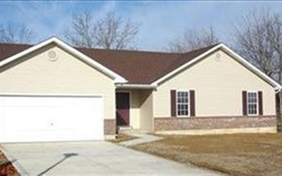 151 Gardenia Dr, Troy, MO, 63379