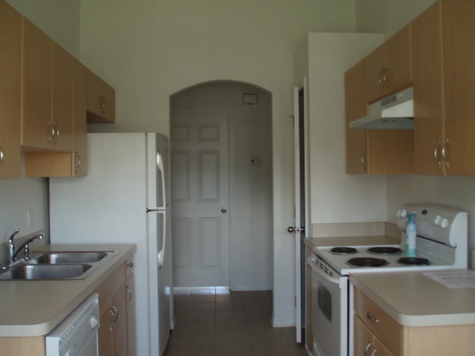 3 bed, 1452 sqft, $1,650 — Photo 4