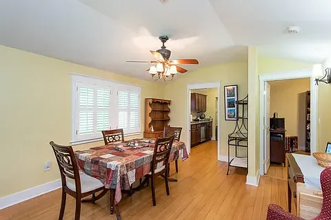 1361 Walker Ave — Photo 5