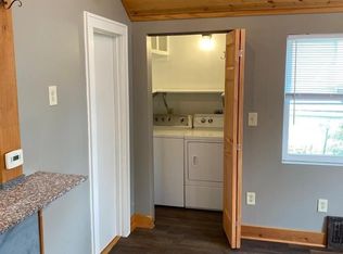 2020 N 67th St, Omaha, NE 68104